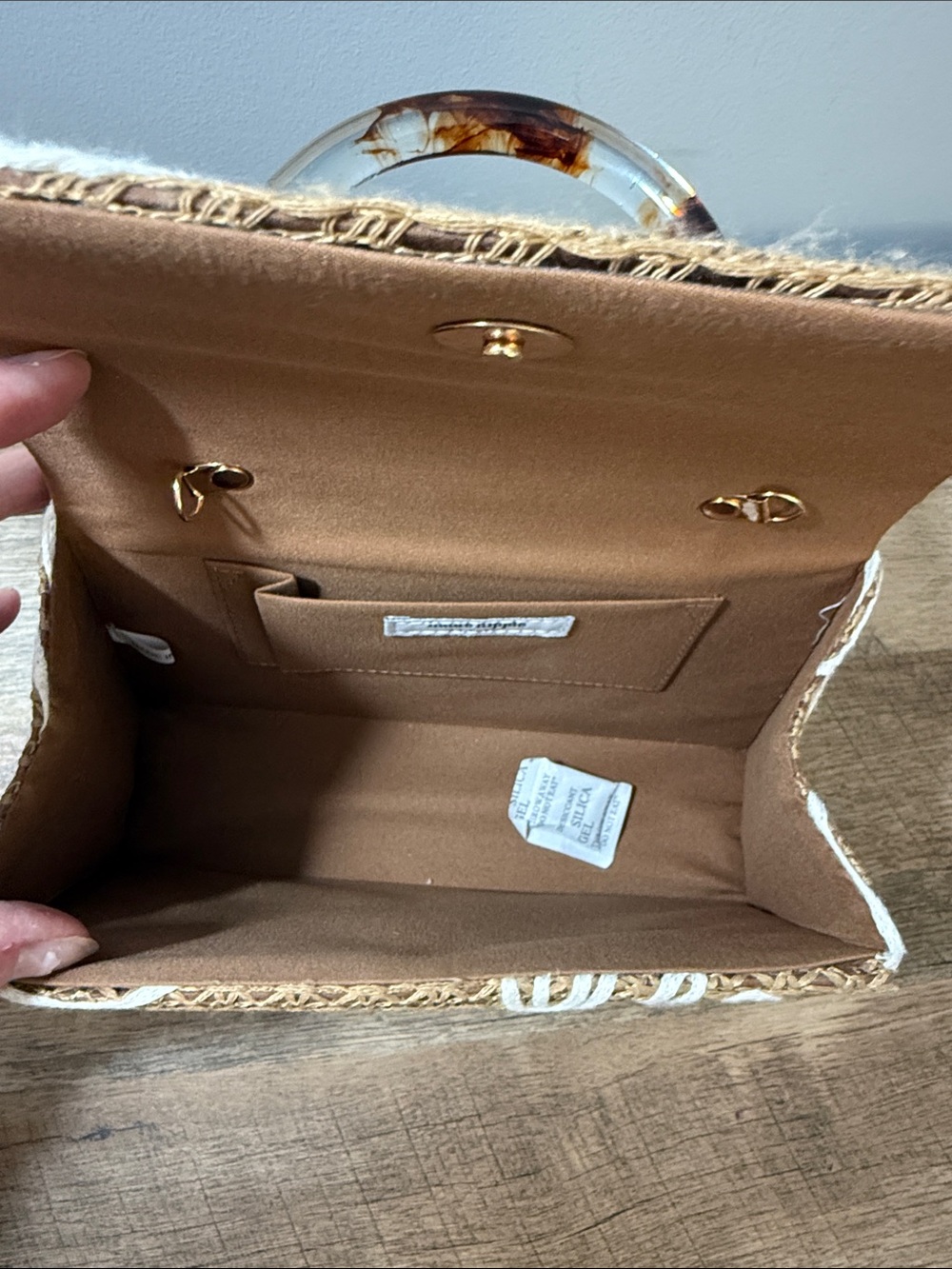 HAUTE HIPPIE Woven Floral Appliqué Top-Handle Bag in Brown w White Trim - Picture 5 of 6